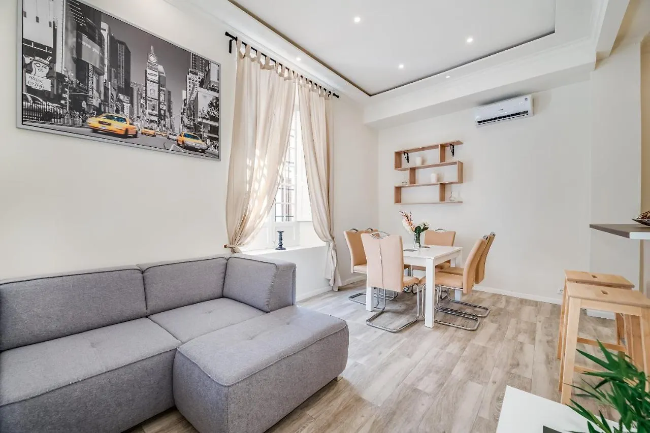 Malaga Center Suite location