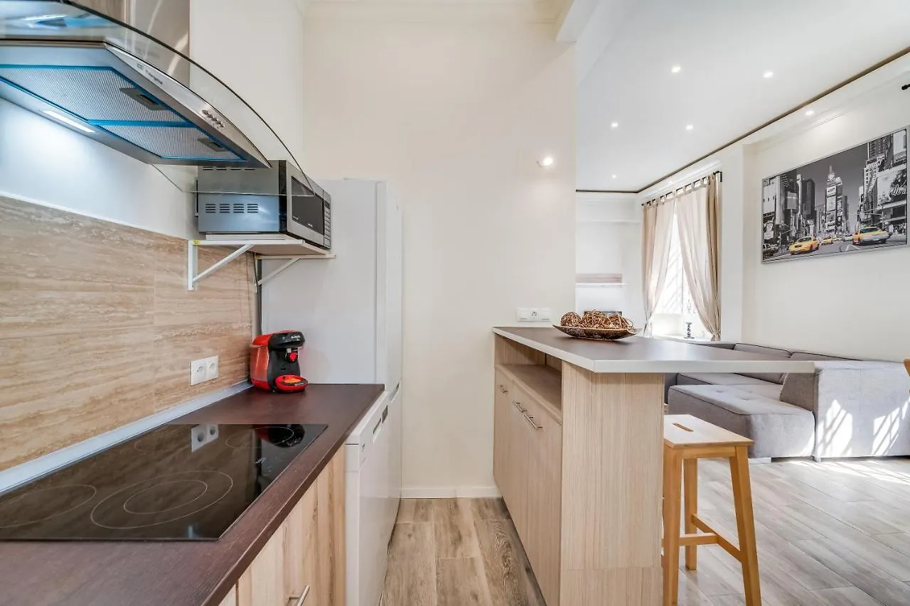 Malaga Center Suite Apartment